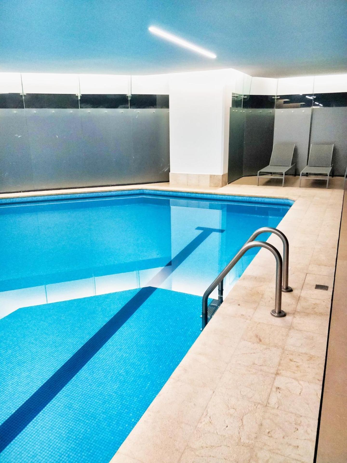Apartment Stylish High-rise Ks Bed, Pool! Mexico City